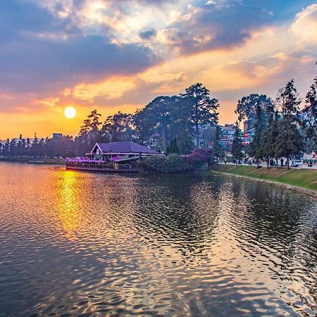 วิกตอเรียน โฮเต็ล ดาลัต Hotel ดาลัด ภายนอก รูปภาพ