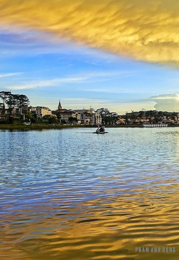 วิกตอเรียน โฮเต็ล ดาลัต Hotel ดาลัด ภายนอก รูปภาพ
